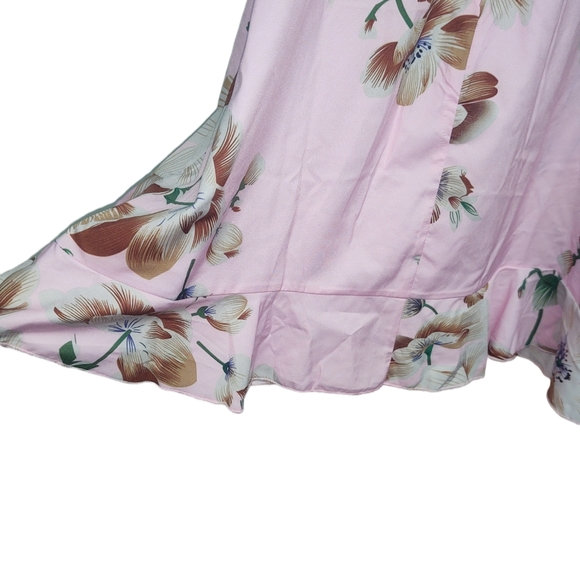 *DONATING 9/1/2025* NWOT Dress Juniors Size XL - Picture 4 of 6